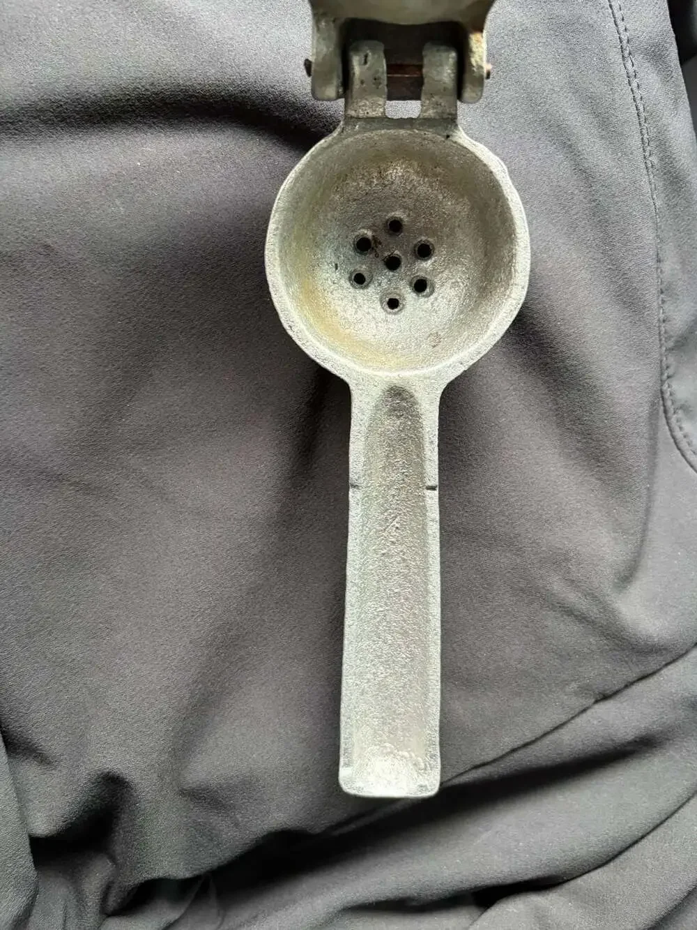 Vadeal Vintage Cast Metal Lemon and Lime Hand Juicer Squeezer